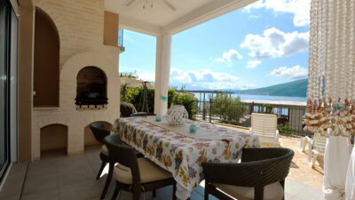 3-BR Apartment, Large Garden, Boka Bay